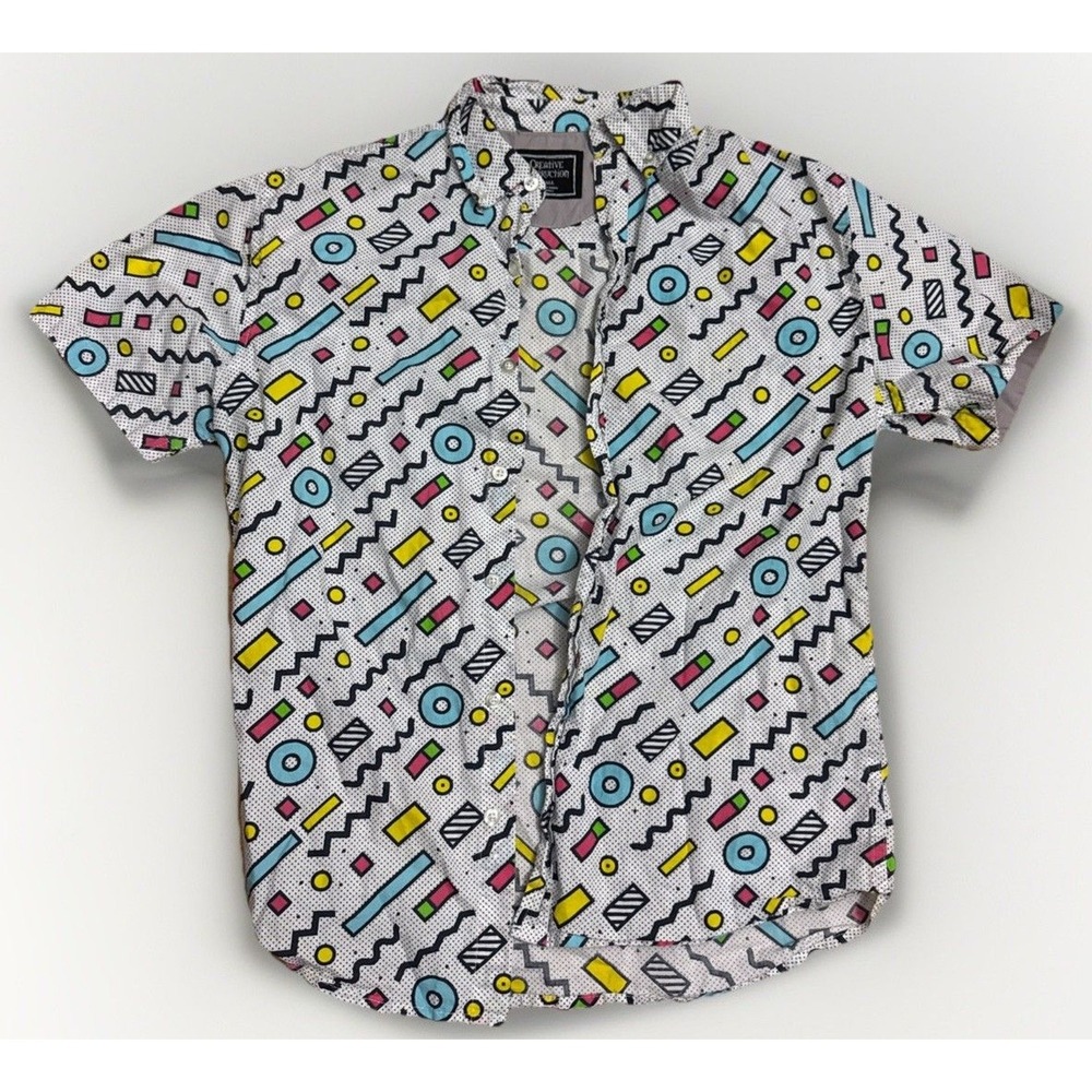 Creative Destruction Men's Short Sleeve Geometric Patterned Woven Size Small
